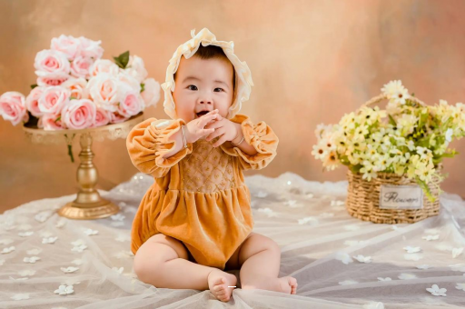 宣汉宝宝吐舌头怎么回事